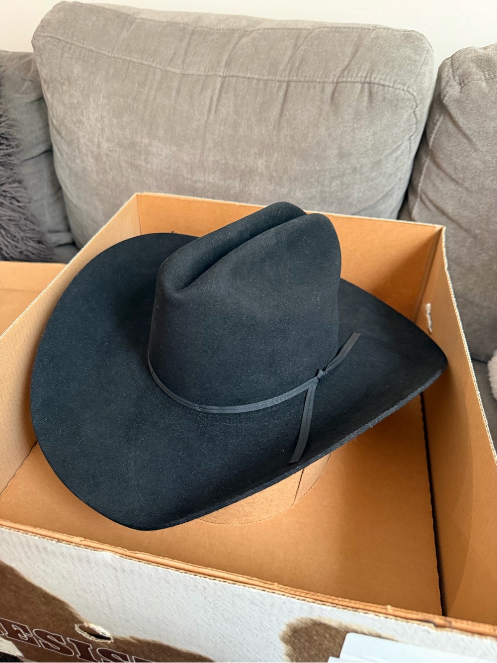 Vintage 1980’s RESISTOL 4inch Black XXX Genuine Fur Cowboy Hat sz 7 with box EUC